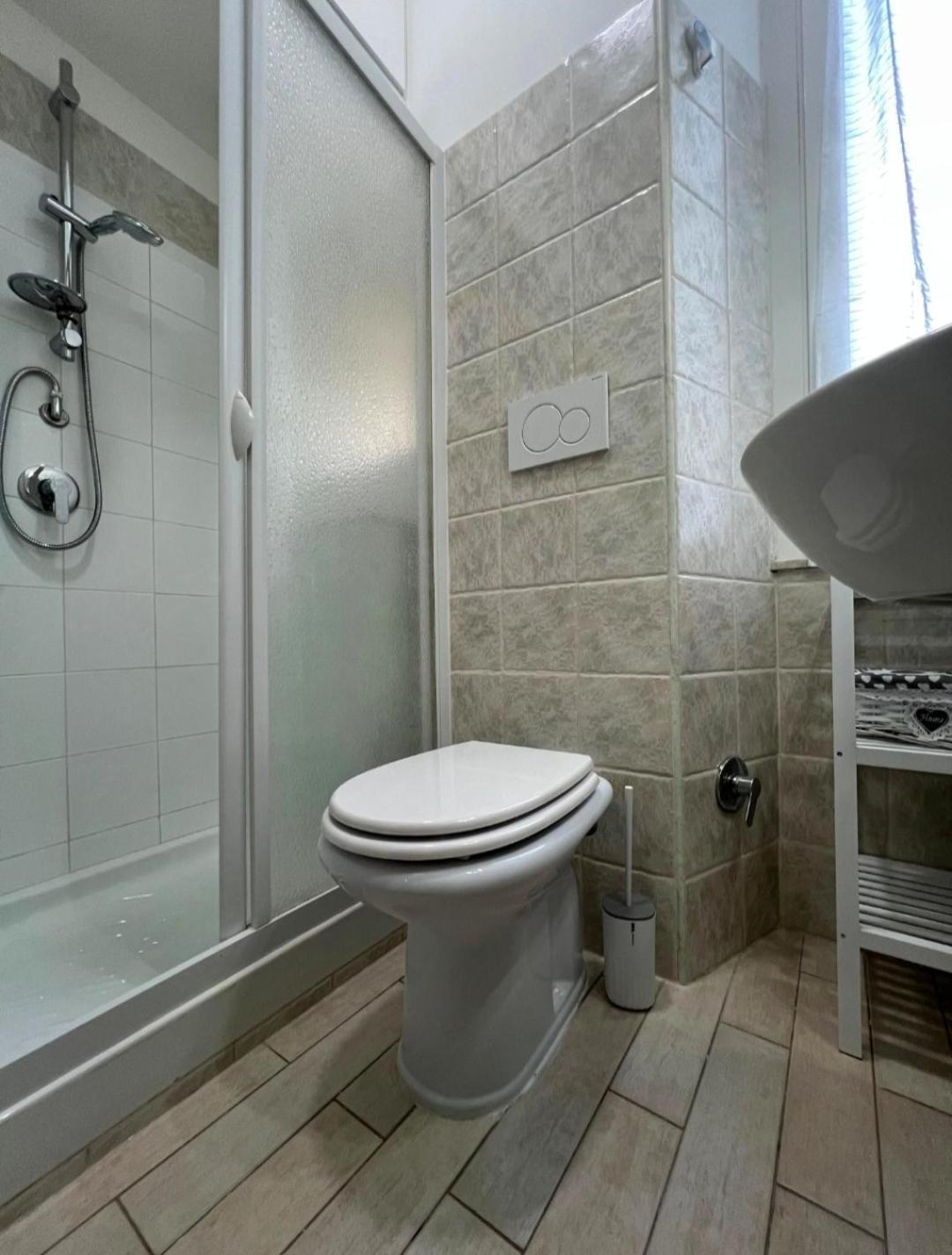 Petit Bijou Apartment Чивитавекия Екстериор снимка