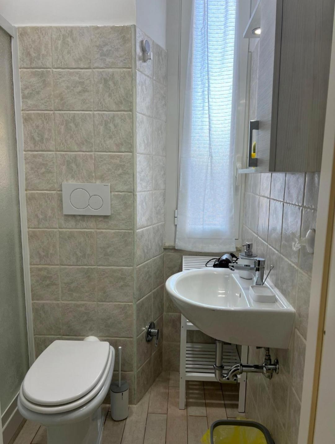 Petit Bijou Apartment Чивитавекия Екстериор снимка