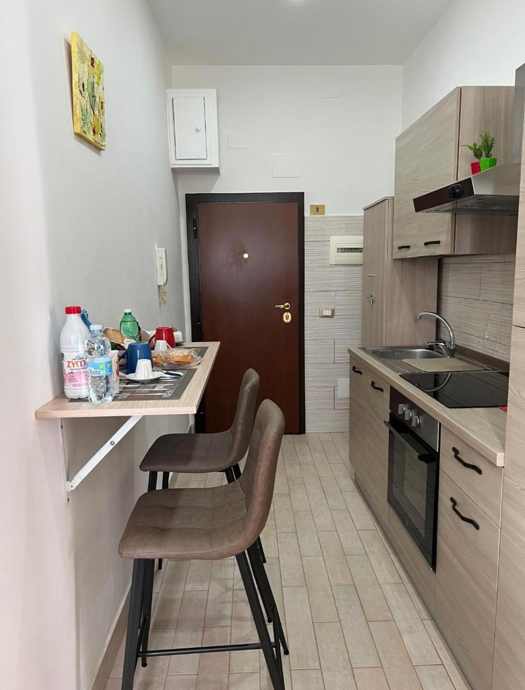 Petit Bijou Apartment Чивитавекия Екстериор снимка