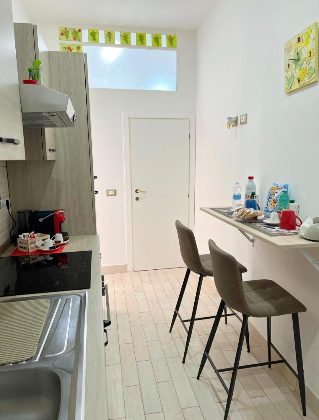 Petit Bijou Apartment Чивитавекия Екстериор снимка