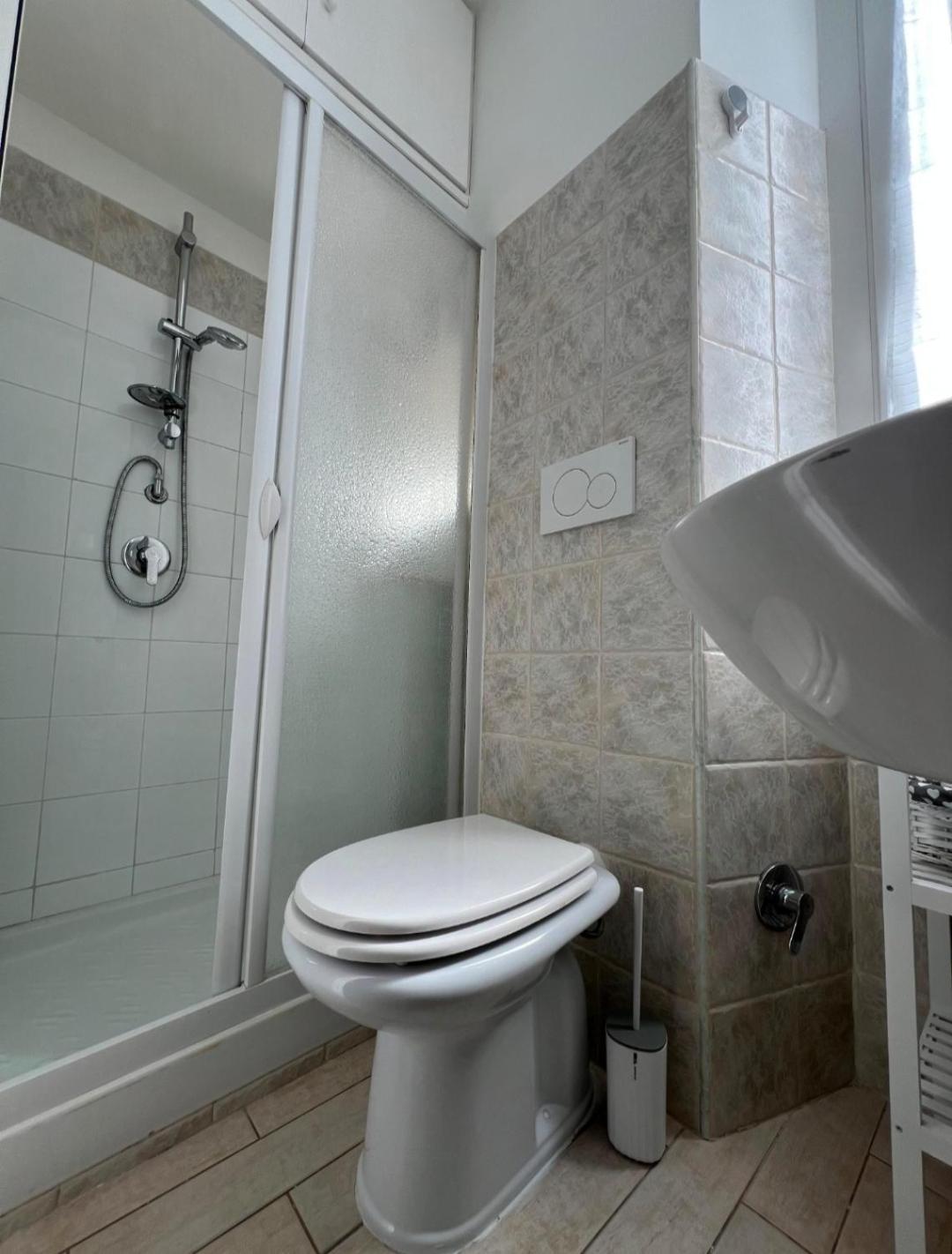 Petit Bijou Apartment Чивитавекия Екстериор снимка