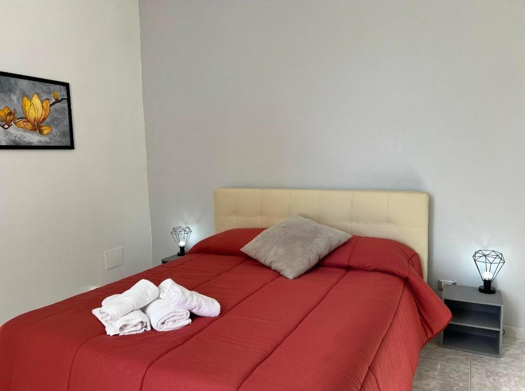 Petit Bijou Apartment Чивитавекия Екстериор снимка