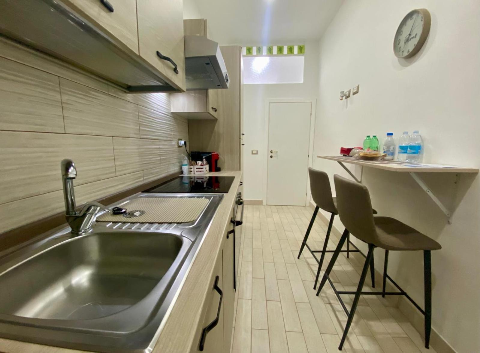 Petit Bijou Apartment Чивитавекия Екстериор снимка