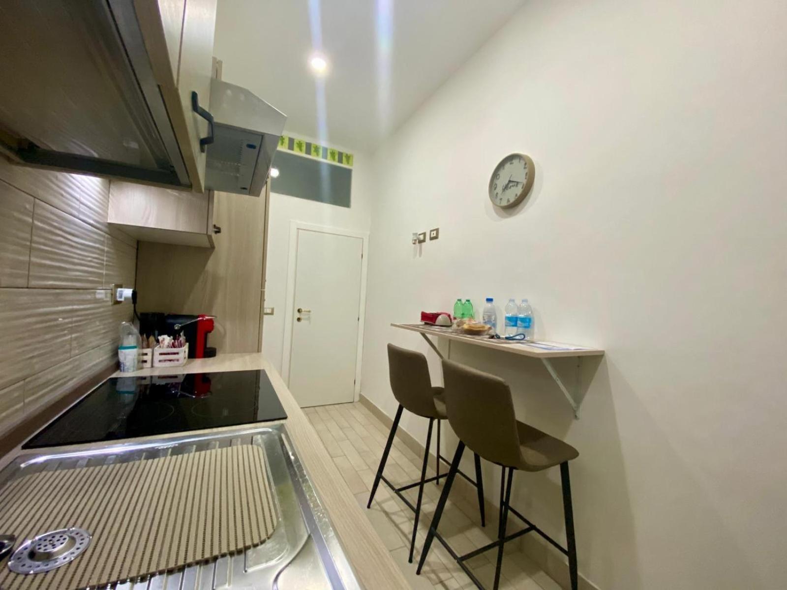 Petit Bijou Apartment Чивитавекия Екстериор снимка